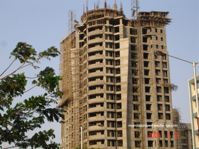 Queens โ Thane West (2)