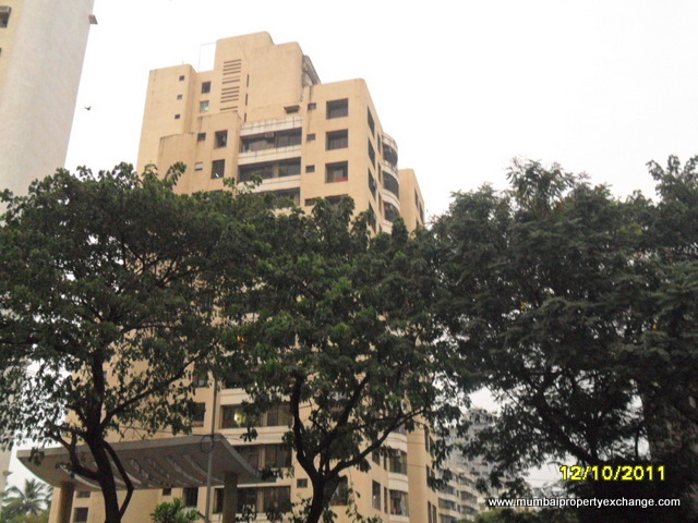 Rustomjee Riviera — Malad West (7)