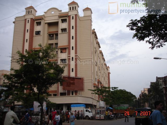 RNA Courtyard โ Mira Road (7)