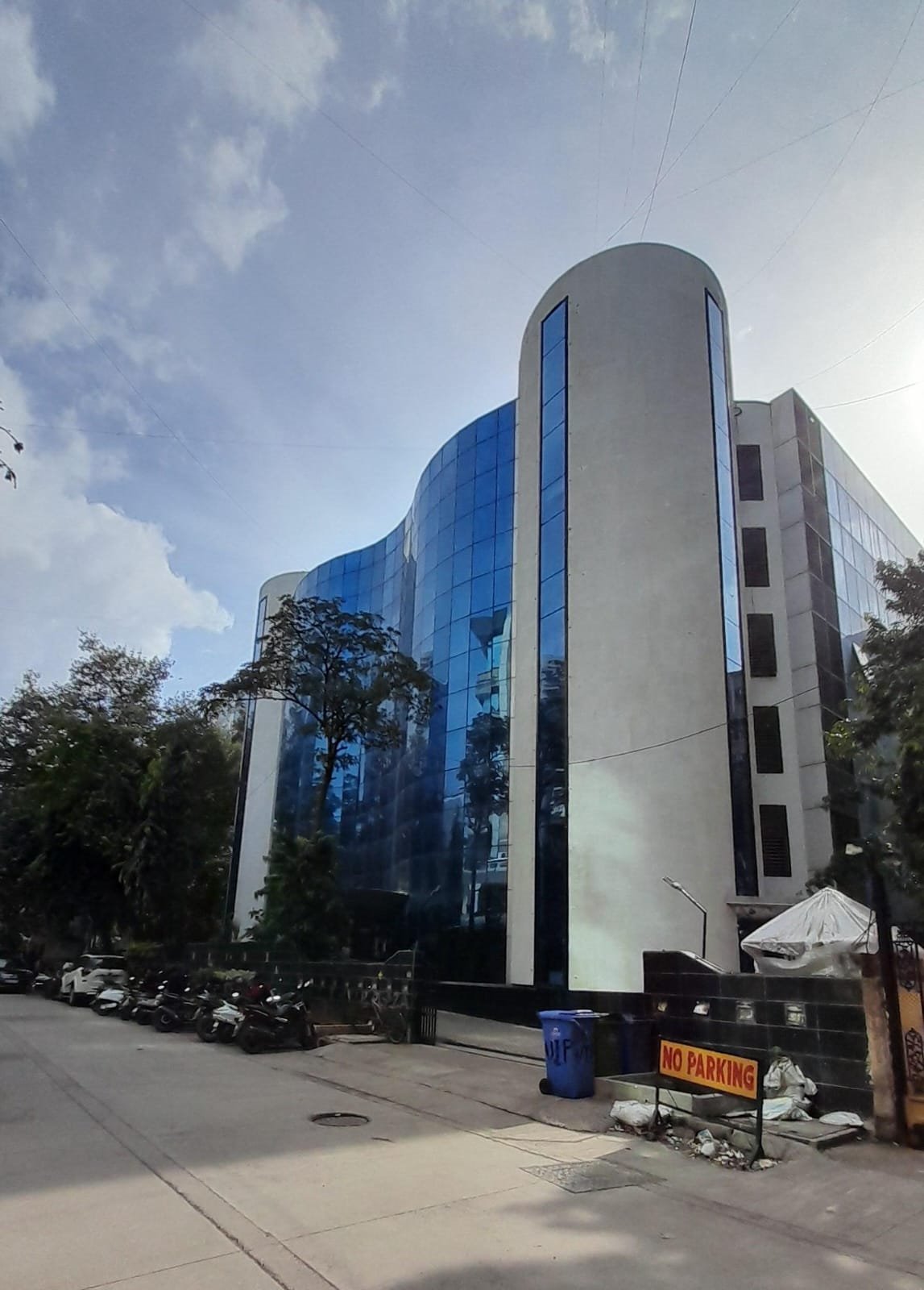 VIP Plaza