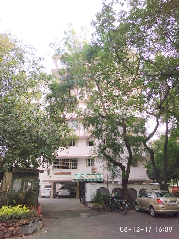 Rustomjee Crown Tower C