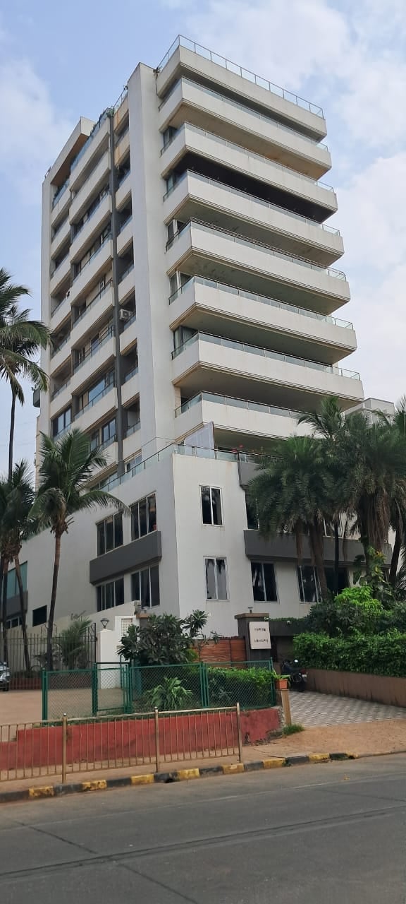 Marine Mansion