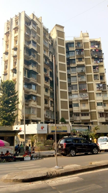 Silver Apartment