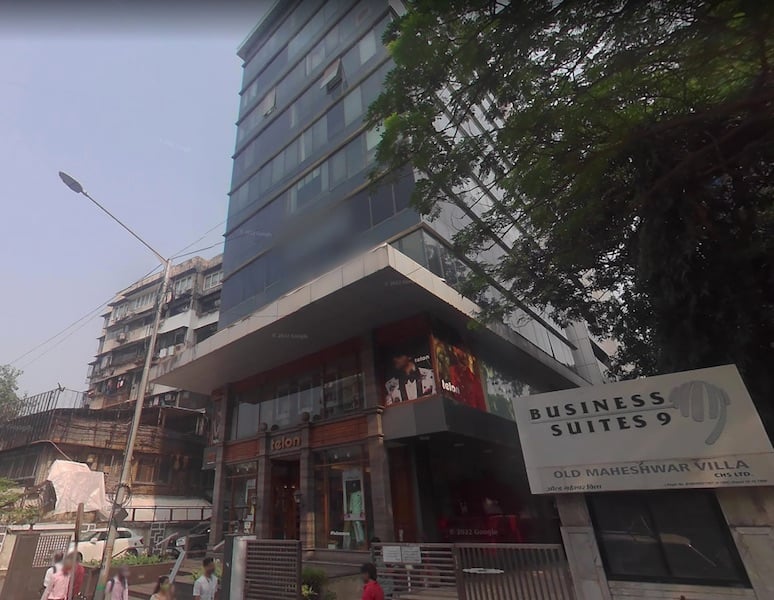 Business Suites 9