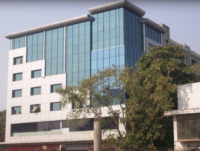 Everest Chambers