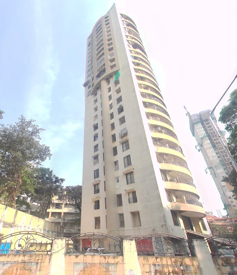 Lakhani Apartment