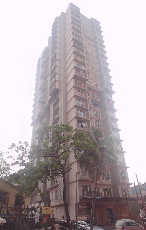 Veena Crest