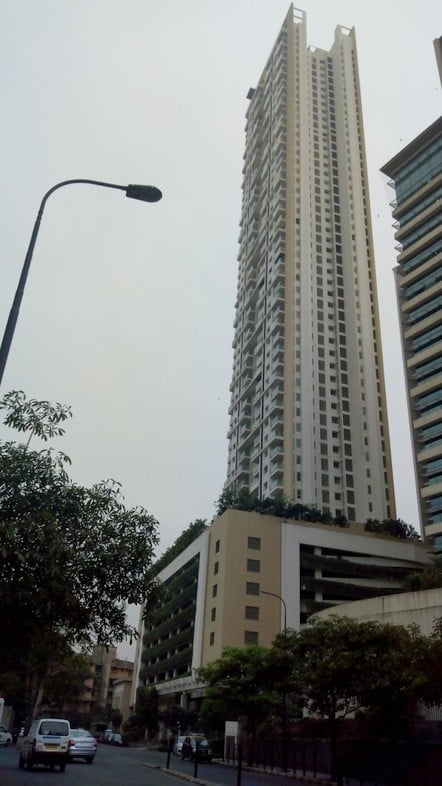 Lodha Primero