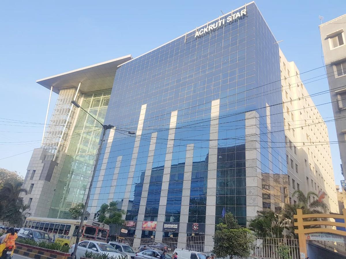 Ackruti Star, Andheri East
