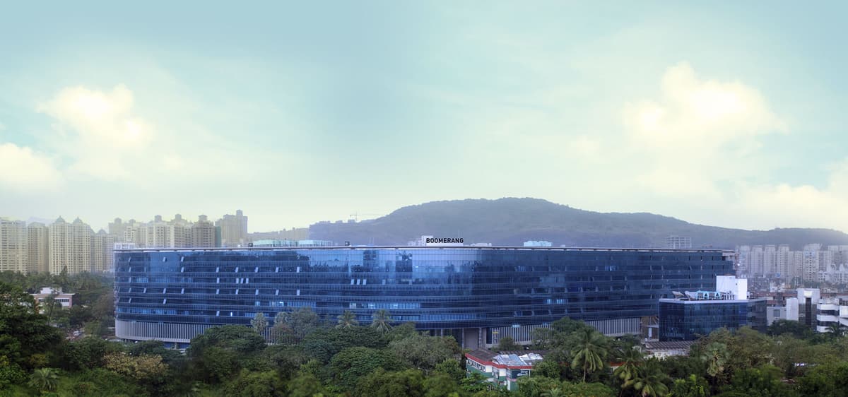 Boomerang, Powai