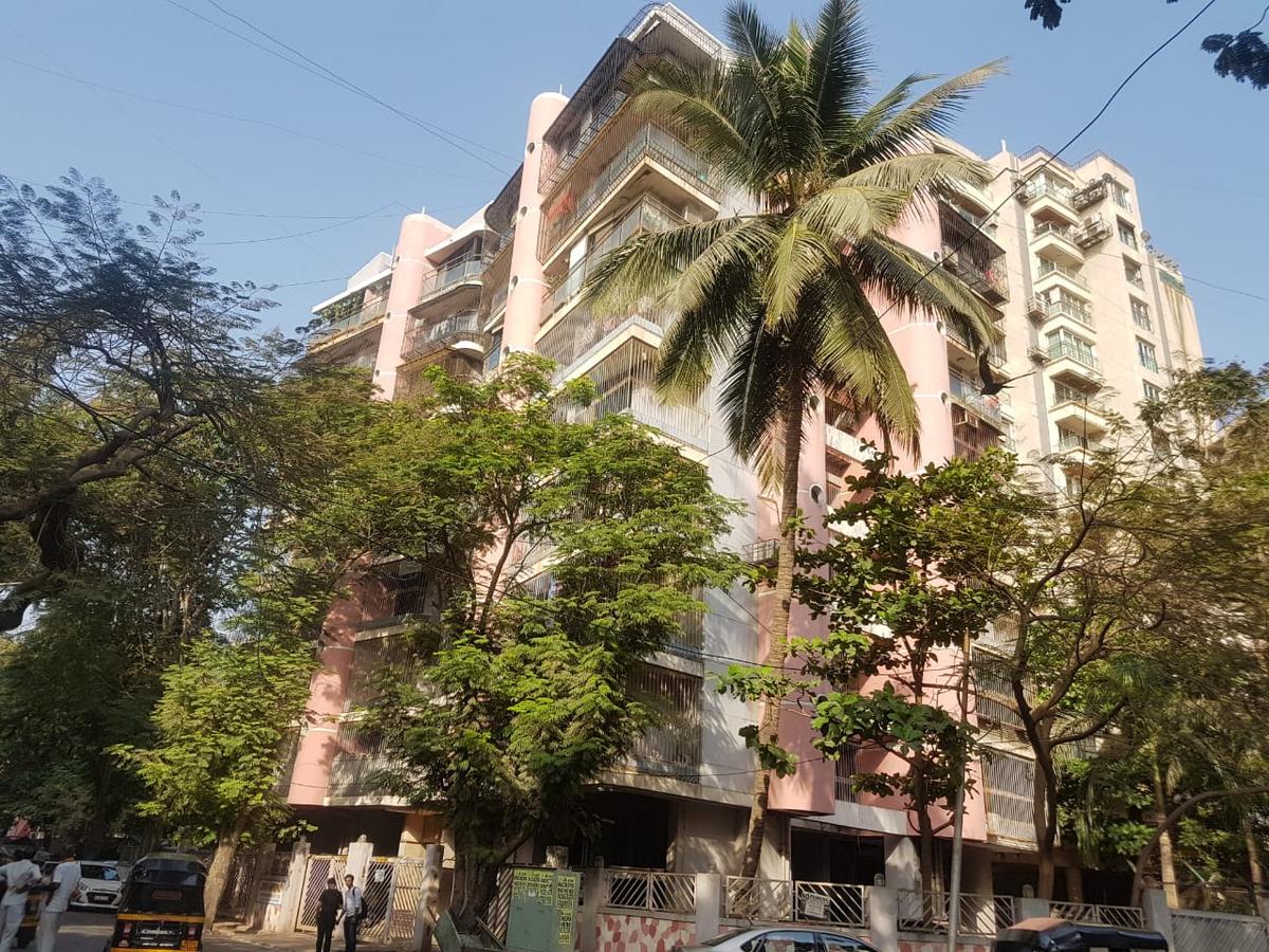Juhu Natraj, Juhu