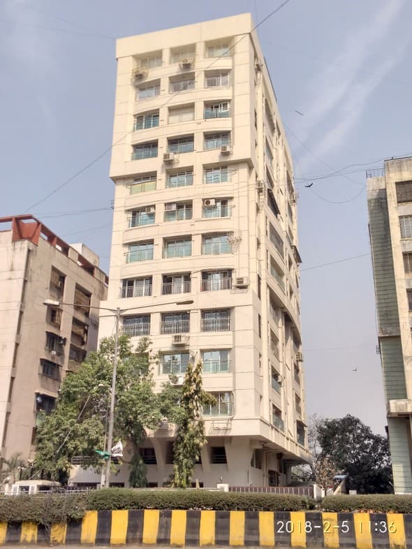 Veejay Niwas, Juhu