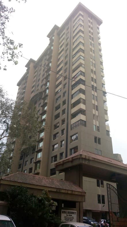 Royal Residency, Parel