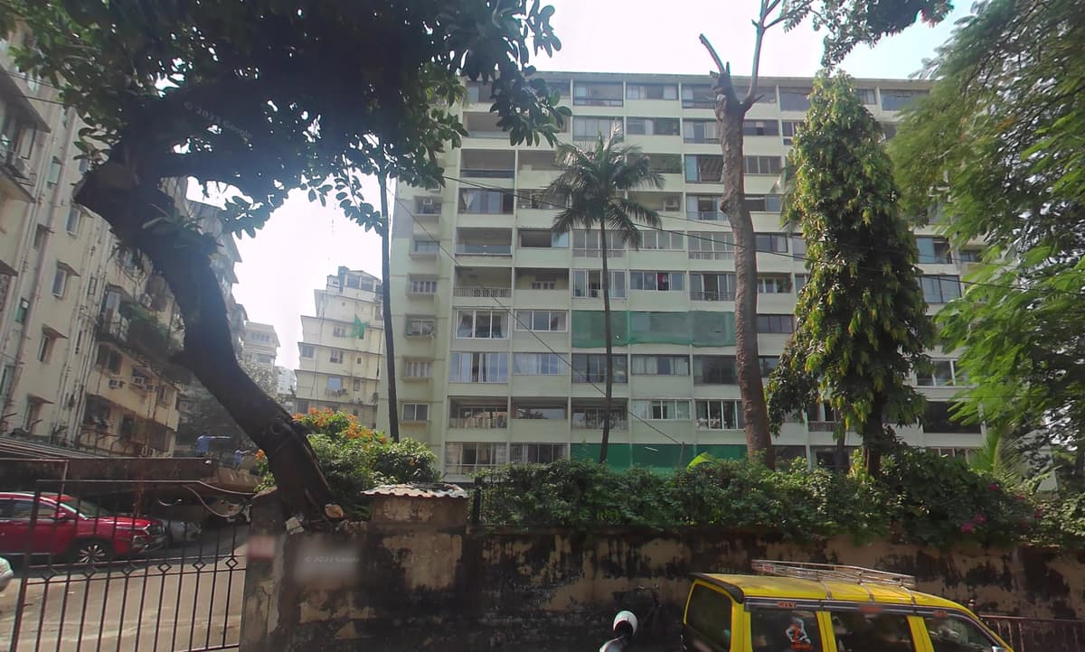 Valentina, Peddar Road