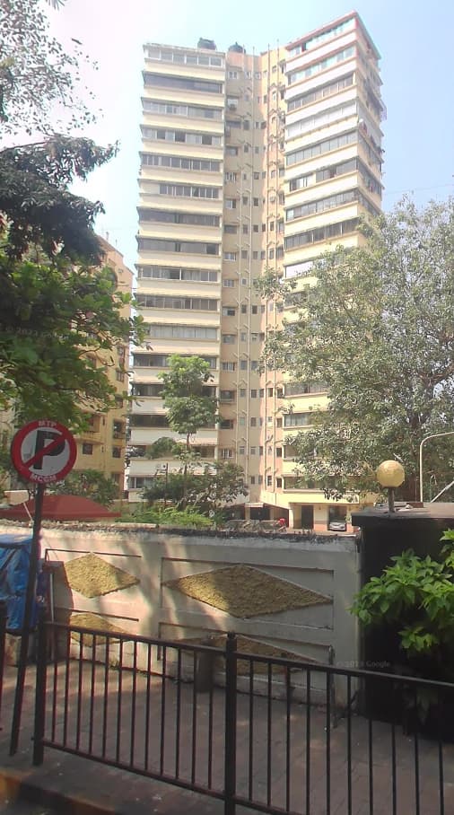 Monalisa Apartment, Breach Candy