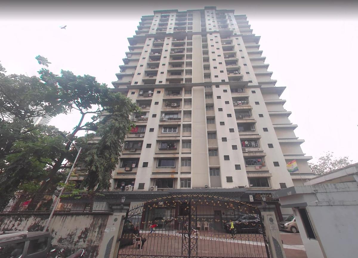 Shatrunjay Tower, Parel