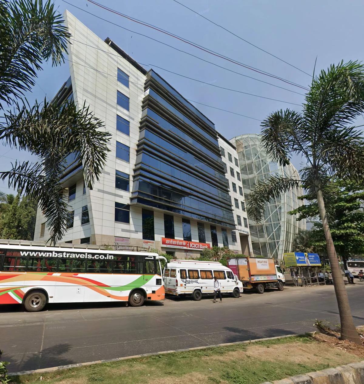 Ackruti Centre Point, Andheri East