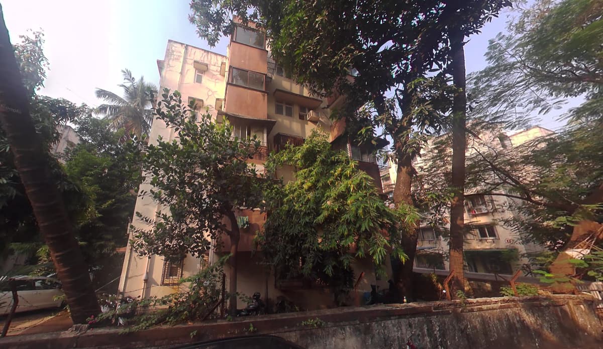 Apna Ghar, Andheri West