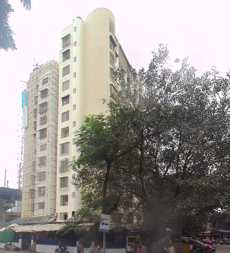 Maruti Towers, Kandivali East