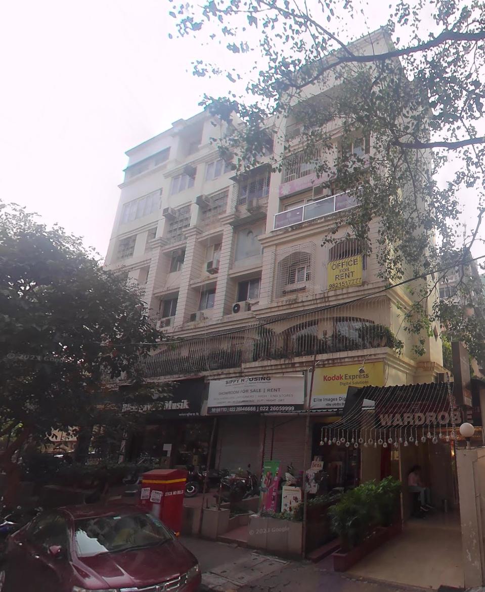 New Imperial Plaza, Bandra West