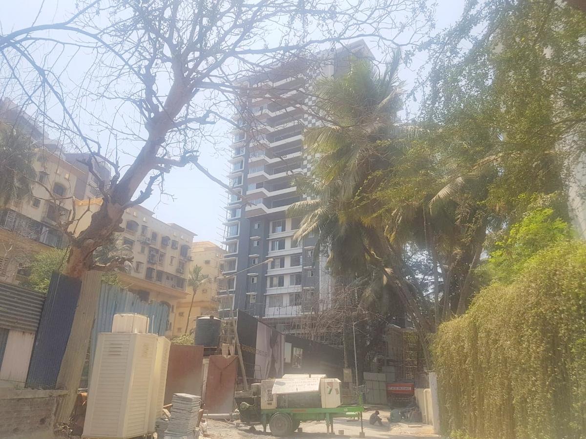 Kabra Prarthna, Juhu