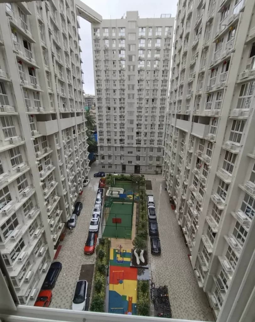 Platinum Life, Andheri West
