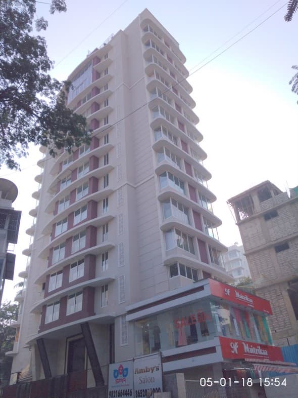 Belleza, Khar West