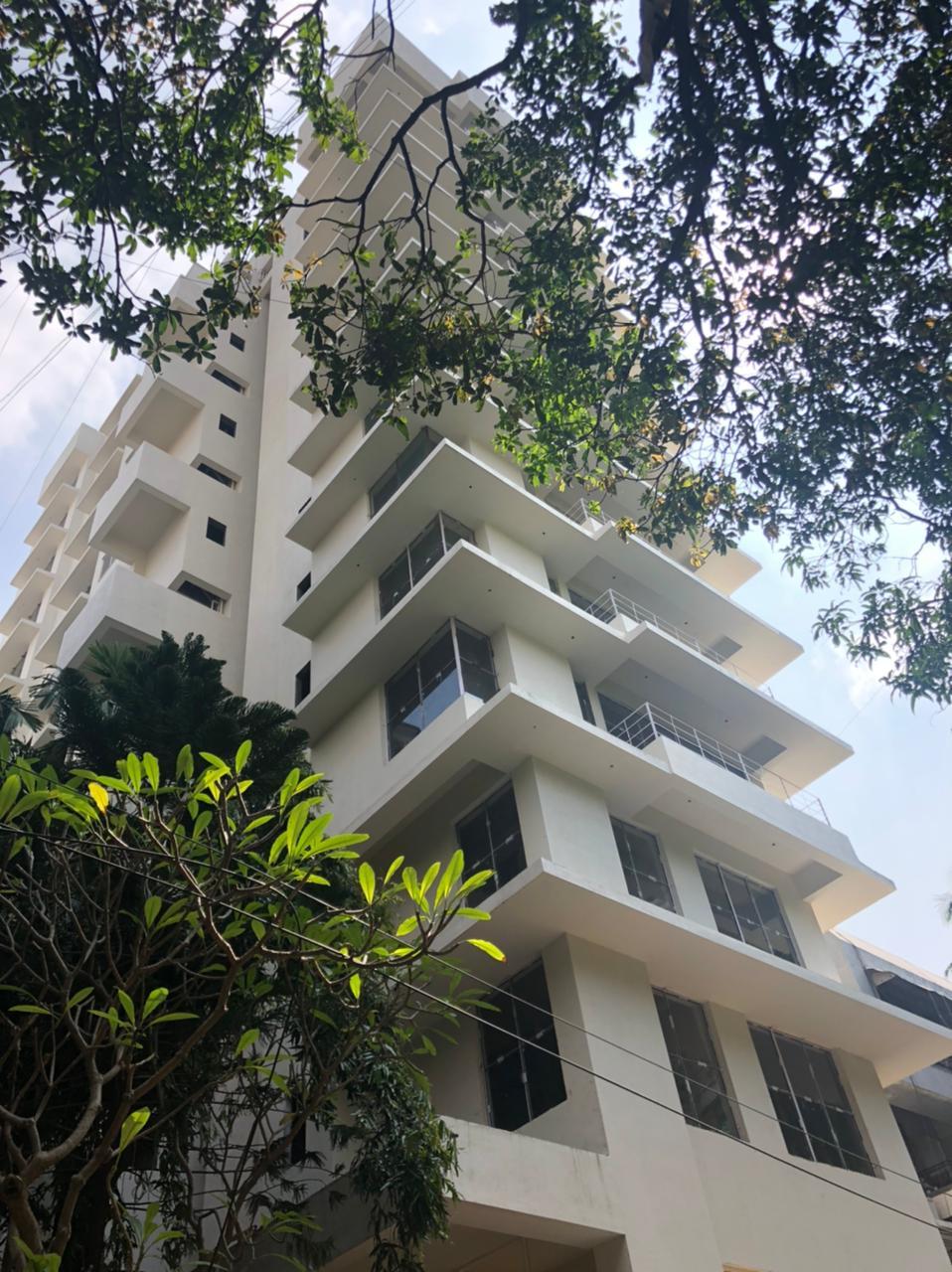 Trinity, Khar West