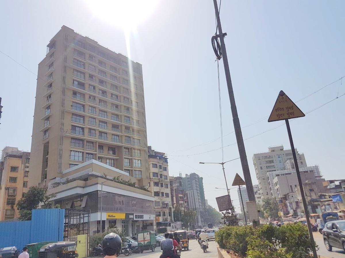 Chalet Amar, Juhu