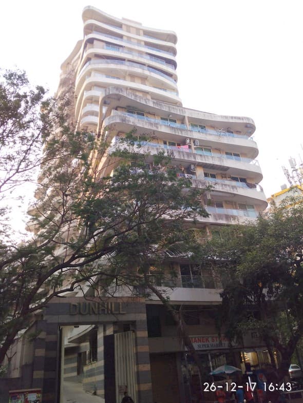 Dunhill, Khar West