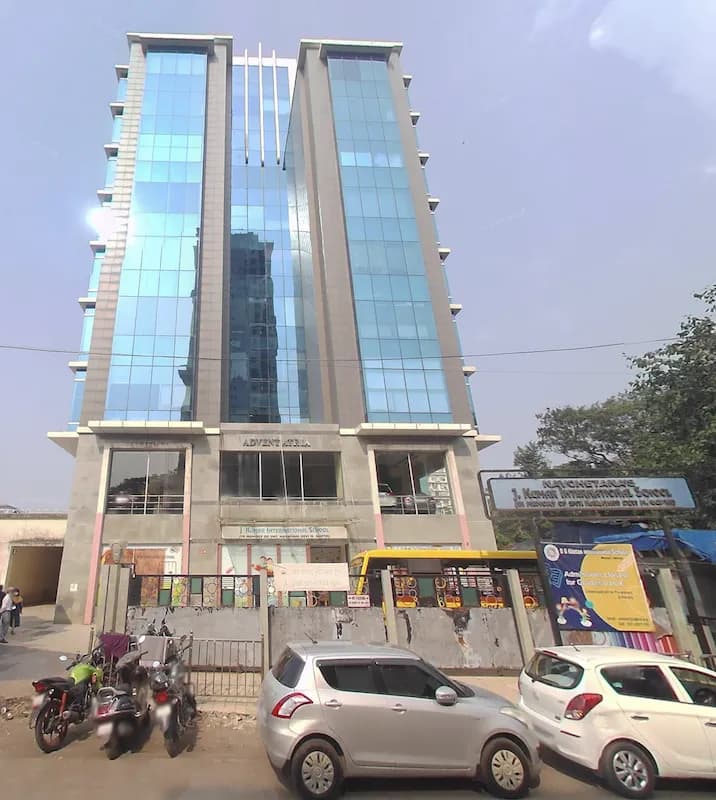 Advent Atria, Malad West