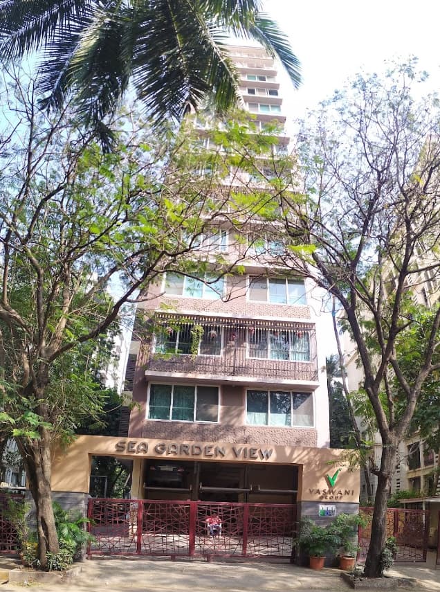 Vaswani Sea Garden View, Santacruz West