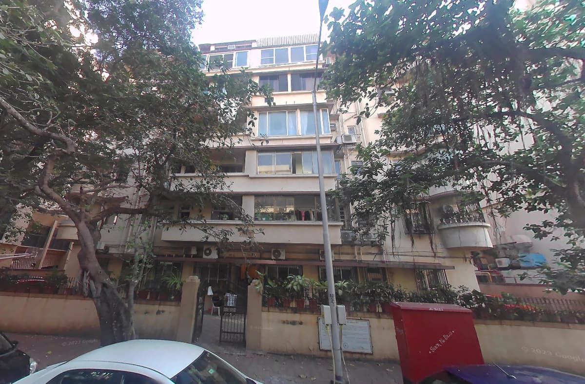 Prabhat, Marine Drive