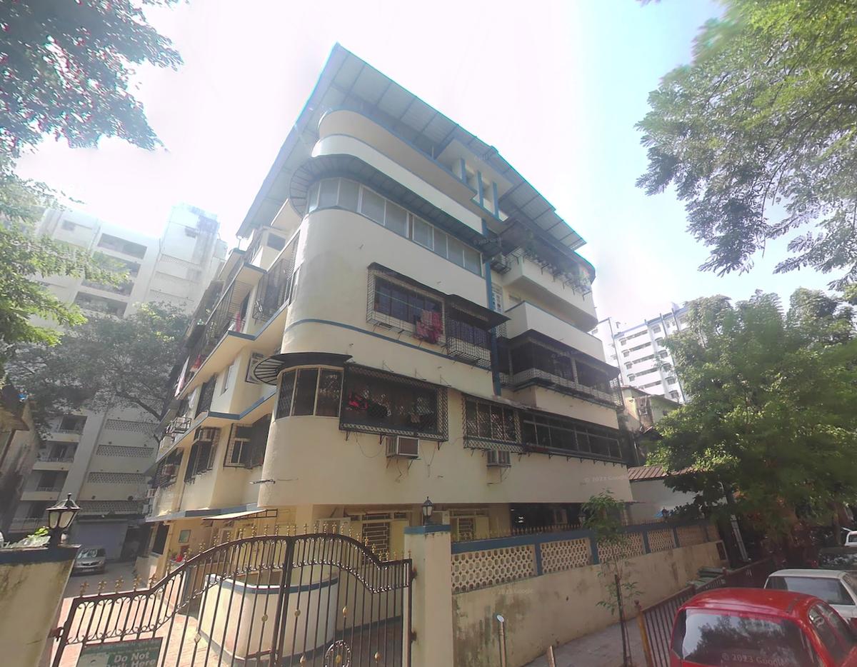 Surat Bahar, Colaba