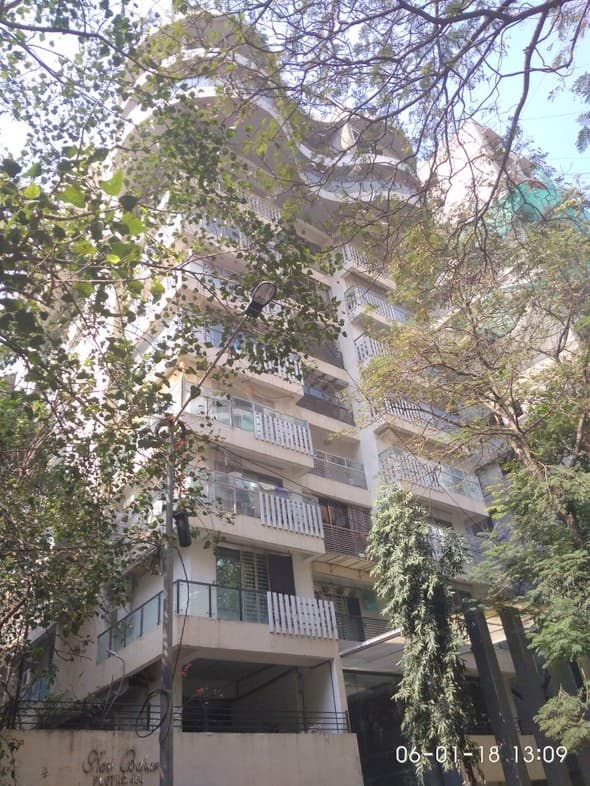 Nav Bahar, Khar West