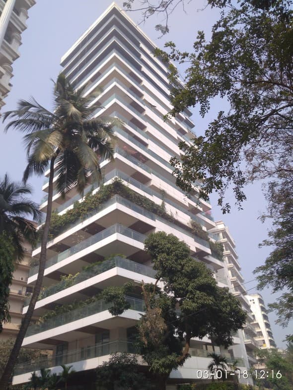 Orchid Breeze, Khar West