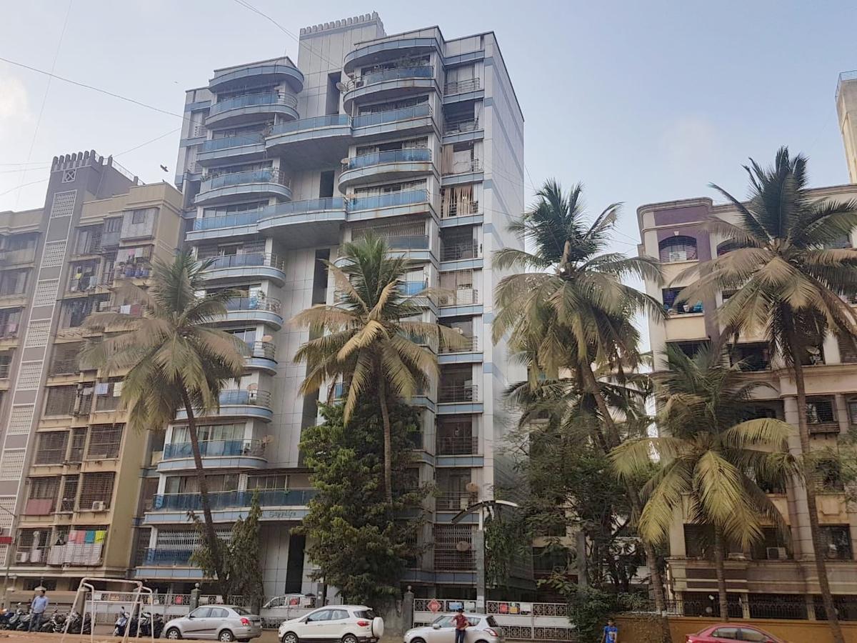 RNA Sapphire, Andheri West