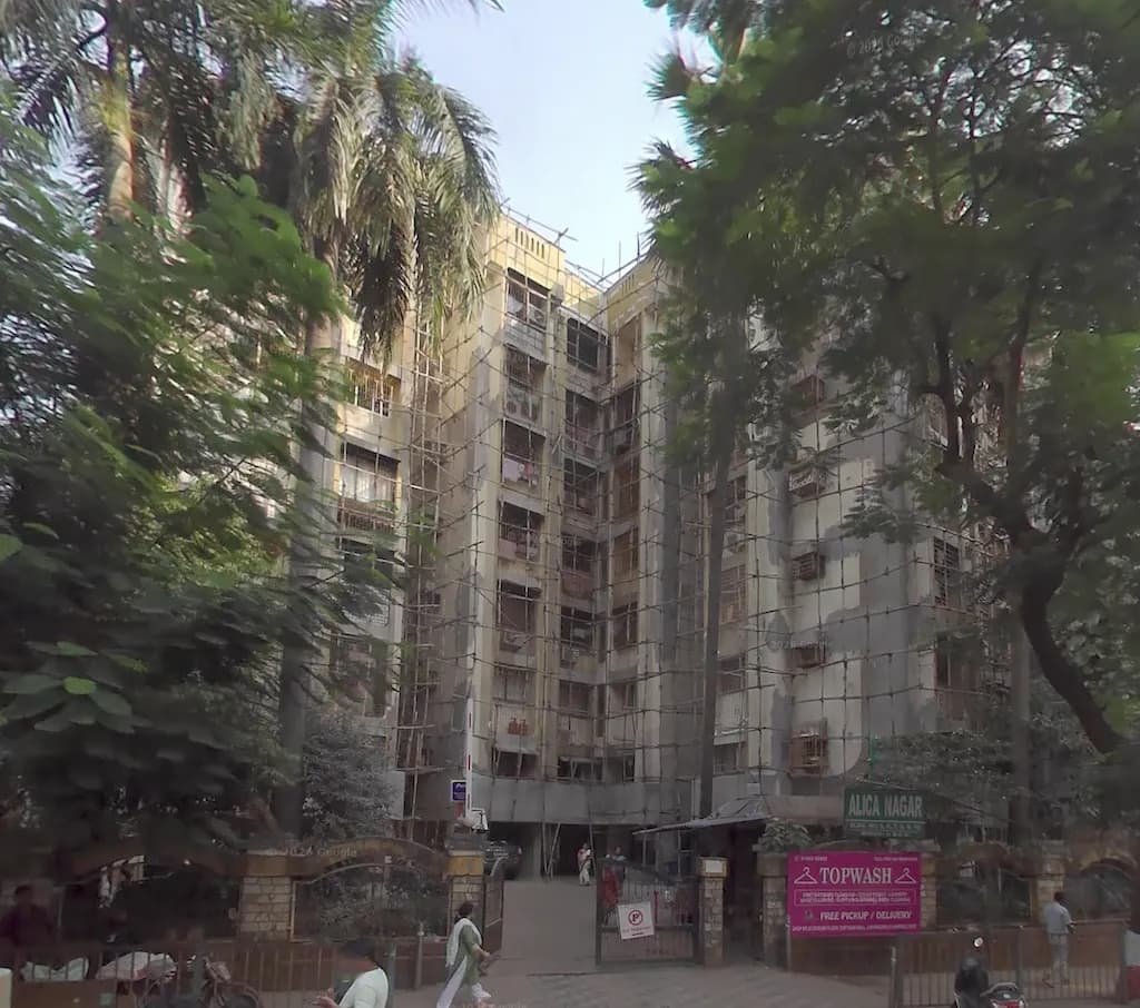 Alica Nagar CHS, Kandivali East