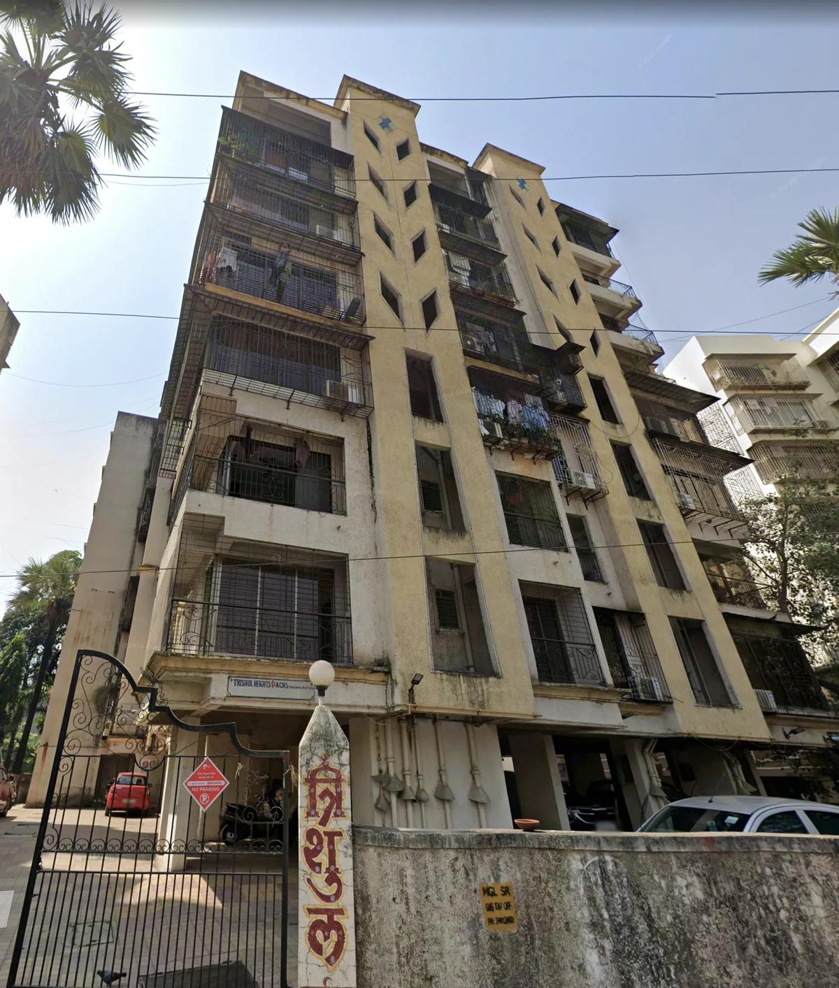 Trishul Heights, Kandivali West