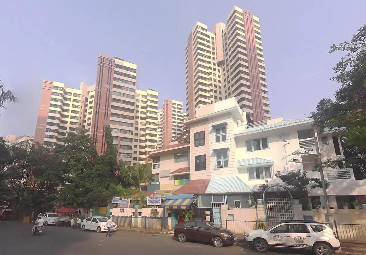 Samarth Angan, Andheri West