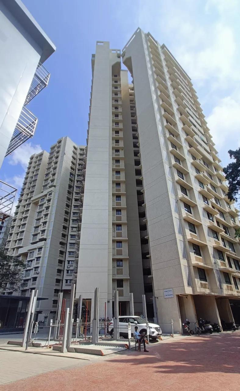 Aqua Residences, Andheri West