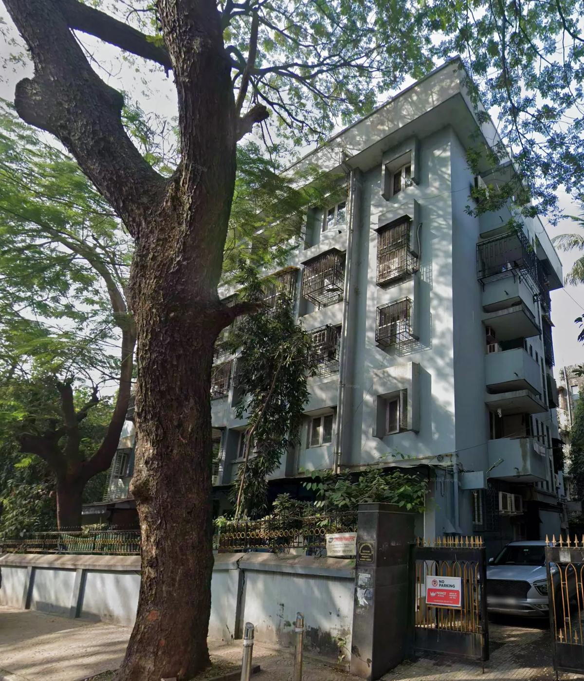 Property, Prabhadevi
