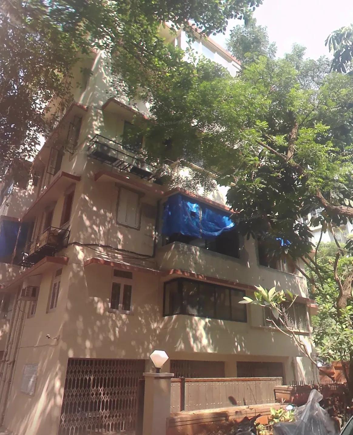 Property, Walkeshwar