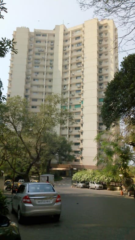 Manek, Nepeansea Road