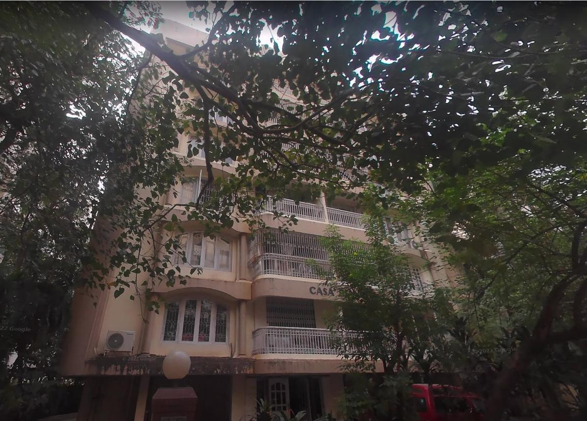 Casa Bianca, Santacruz West