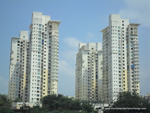 Rustomjee Ozone, Goregaon West