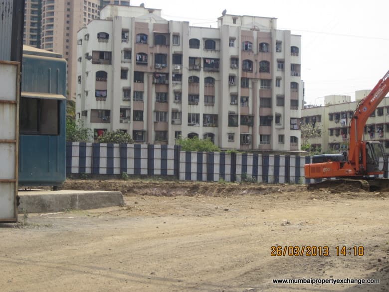 Gundecha Trillium, Kandivali East