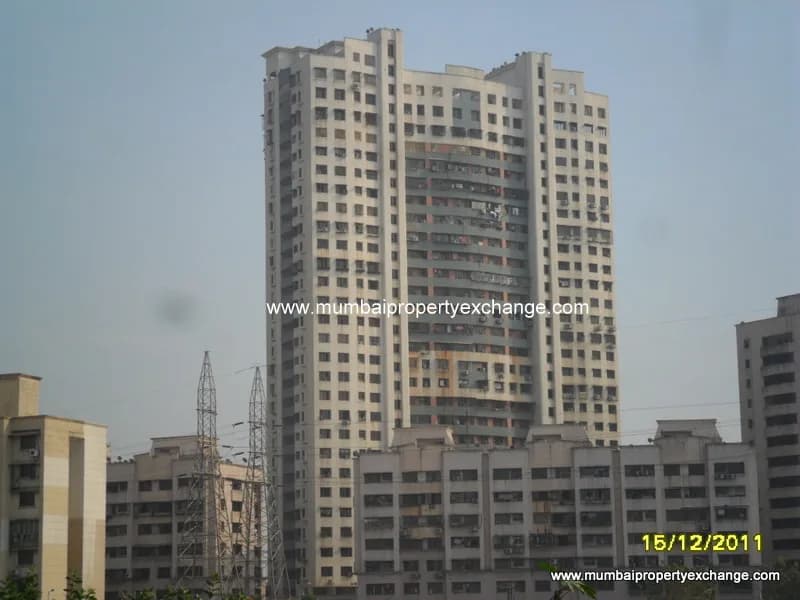 Cosmic Heights, Wadala