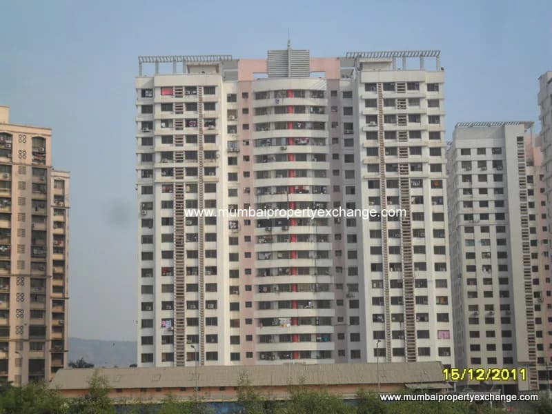 Girnar Heights, Wadala