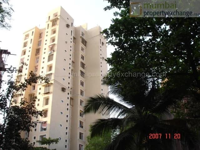Eastern Majesty, Mulund East